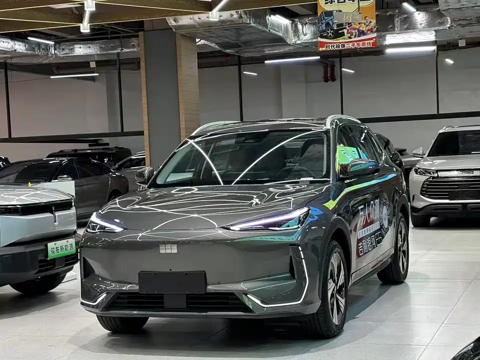 Geely Galaxy Galaxy E5