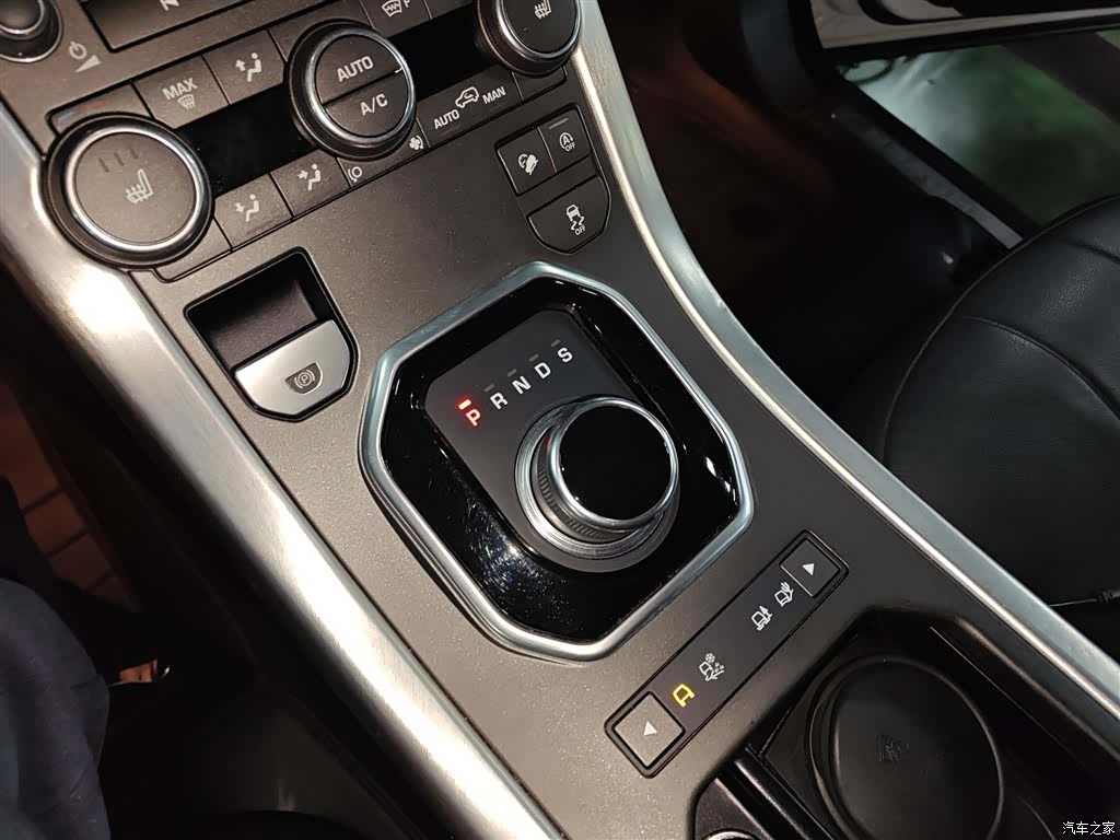 Land Rover Range Rover, 2018 10
