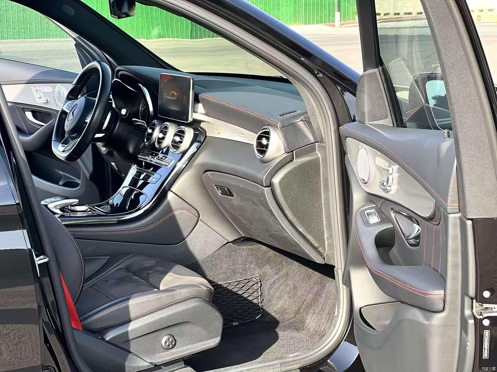 Mercedes-Benz GLC, 2018 9