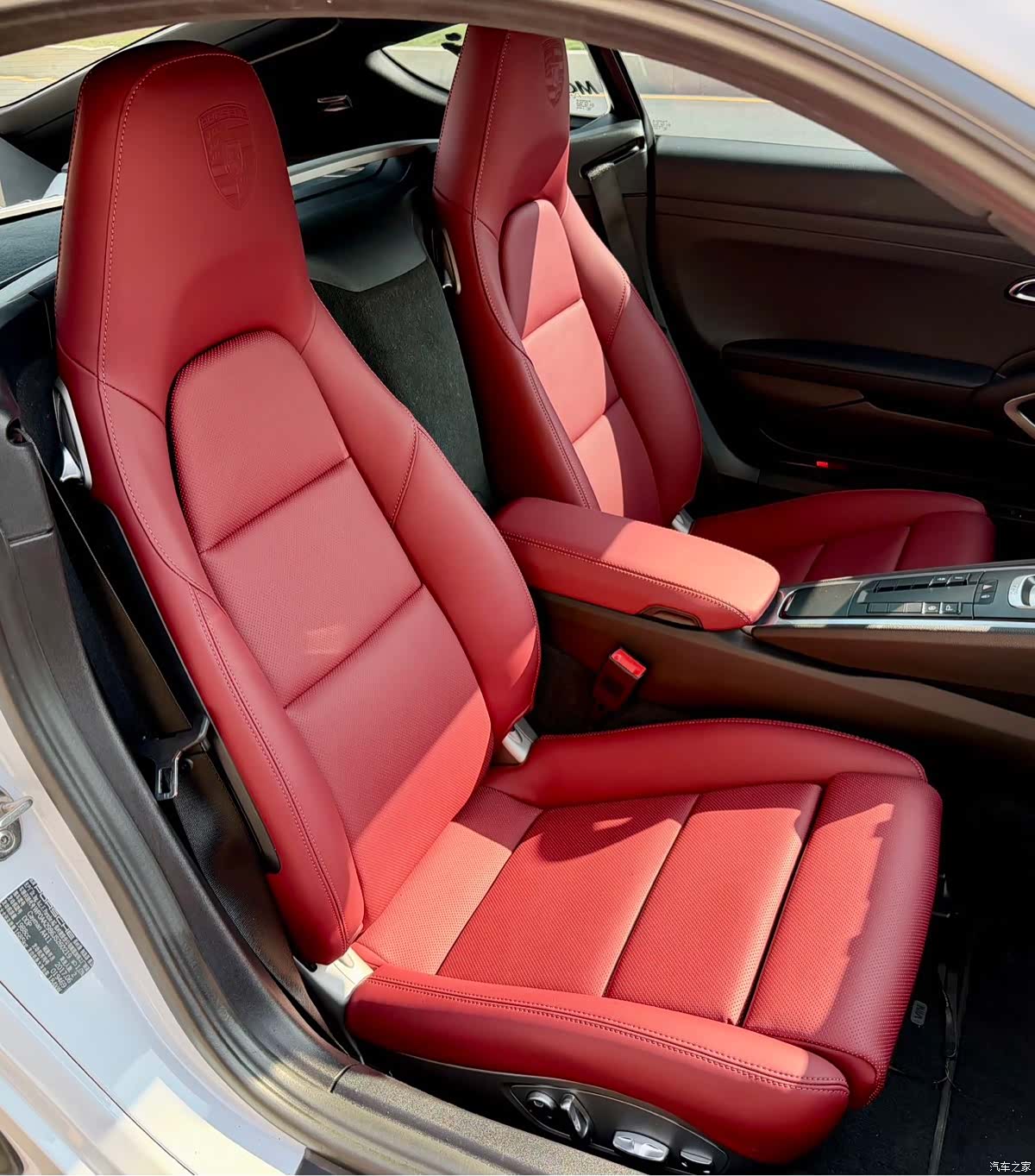 Porsche Cayman, 2017 16