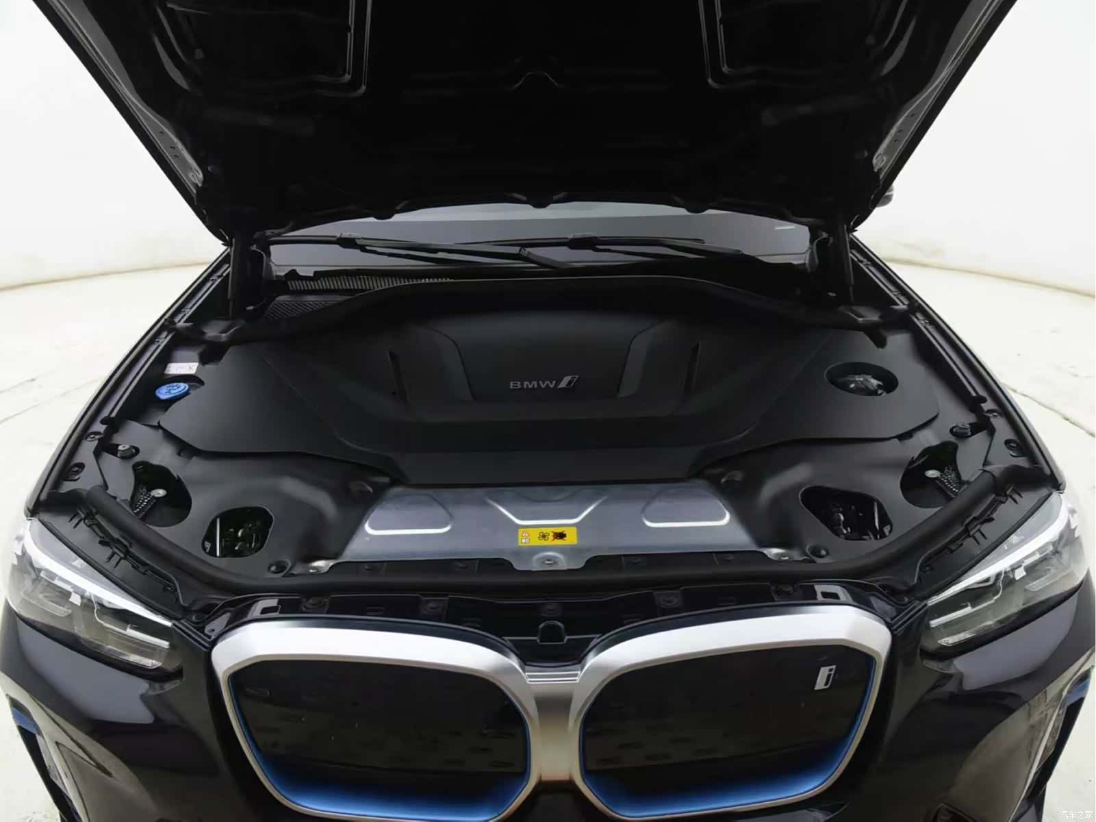 BMW iX3, 2022 17