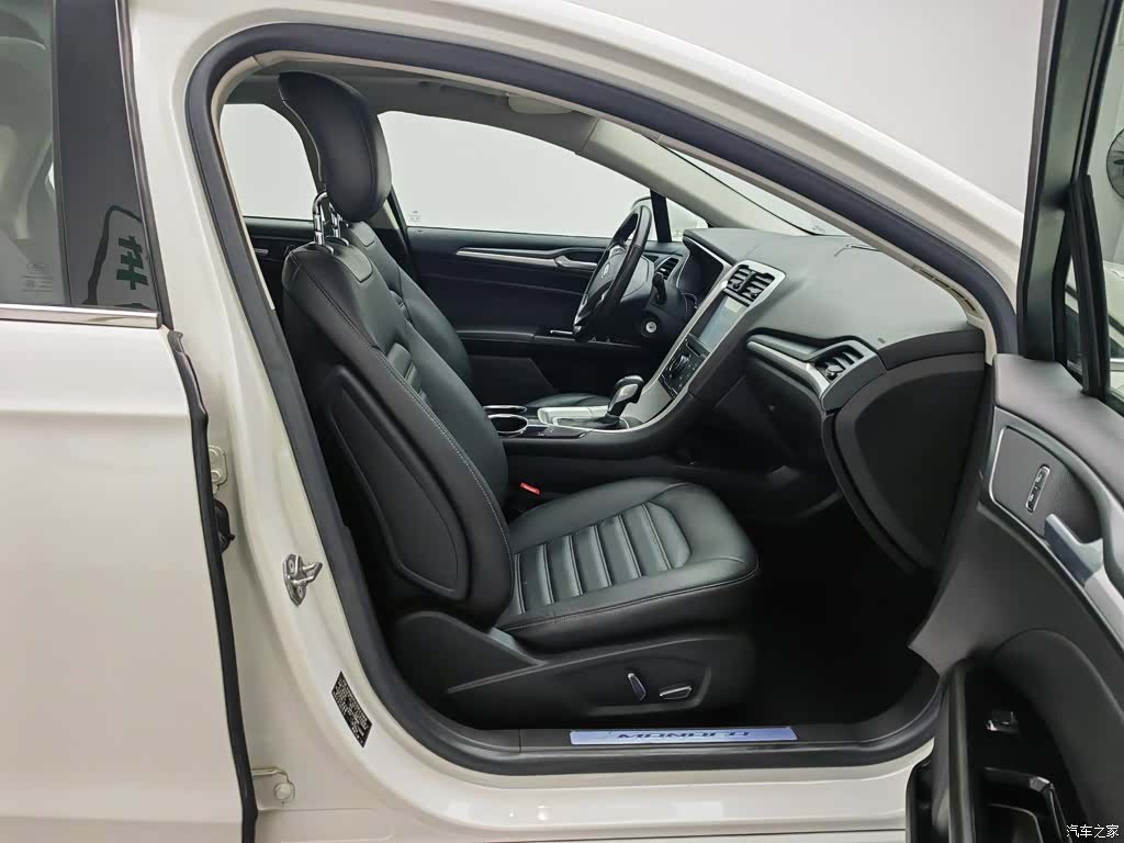 Ford Mondeo, 2015 23
