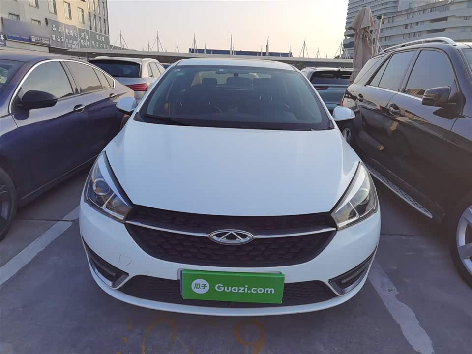 Chery Arrizo 5