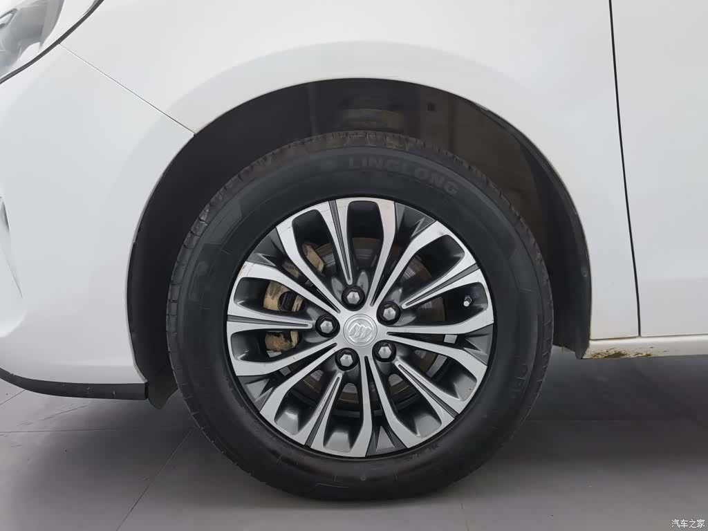 Buick GL8, 2021 17