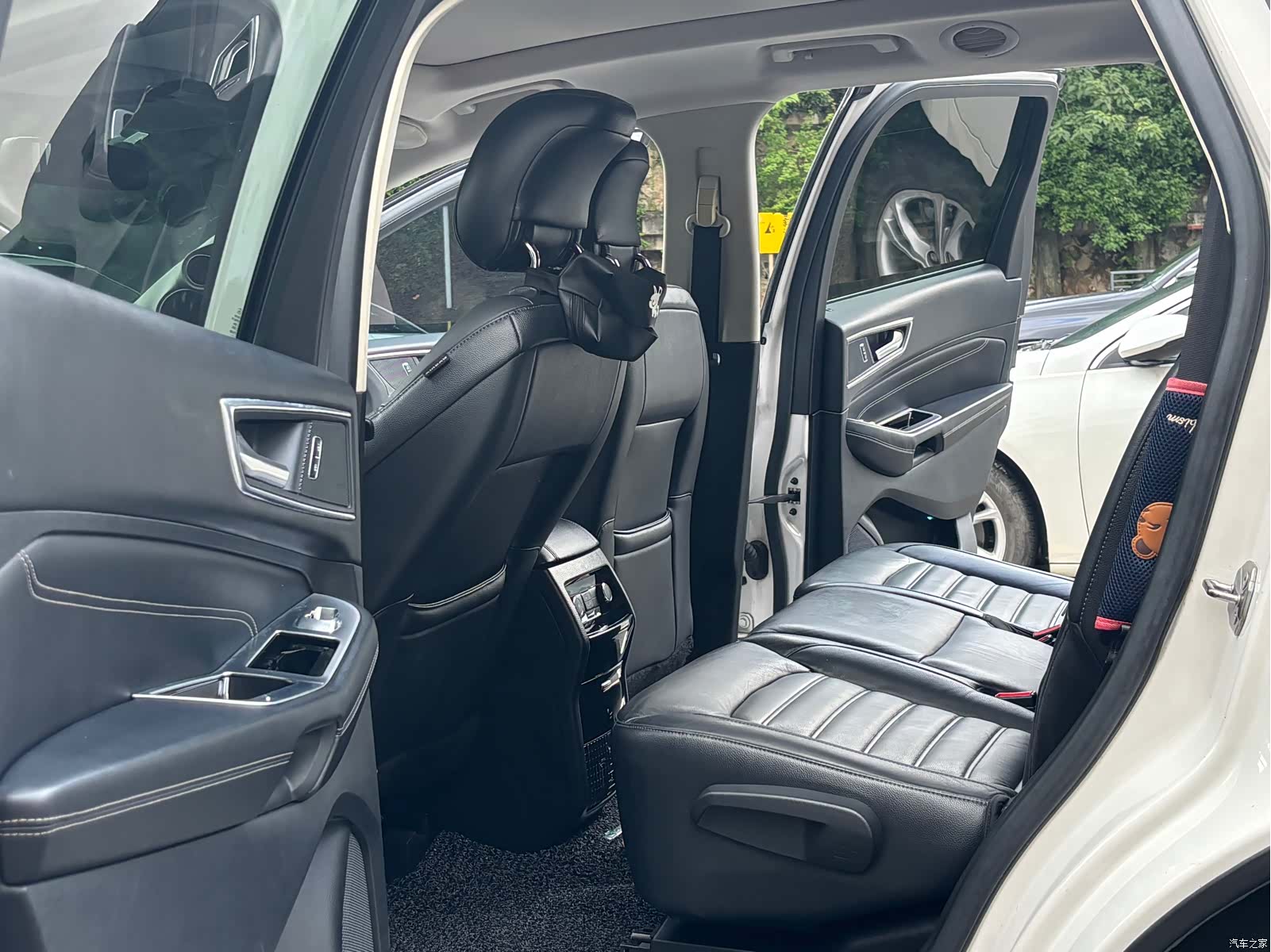 Ford Edge, 2015 10