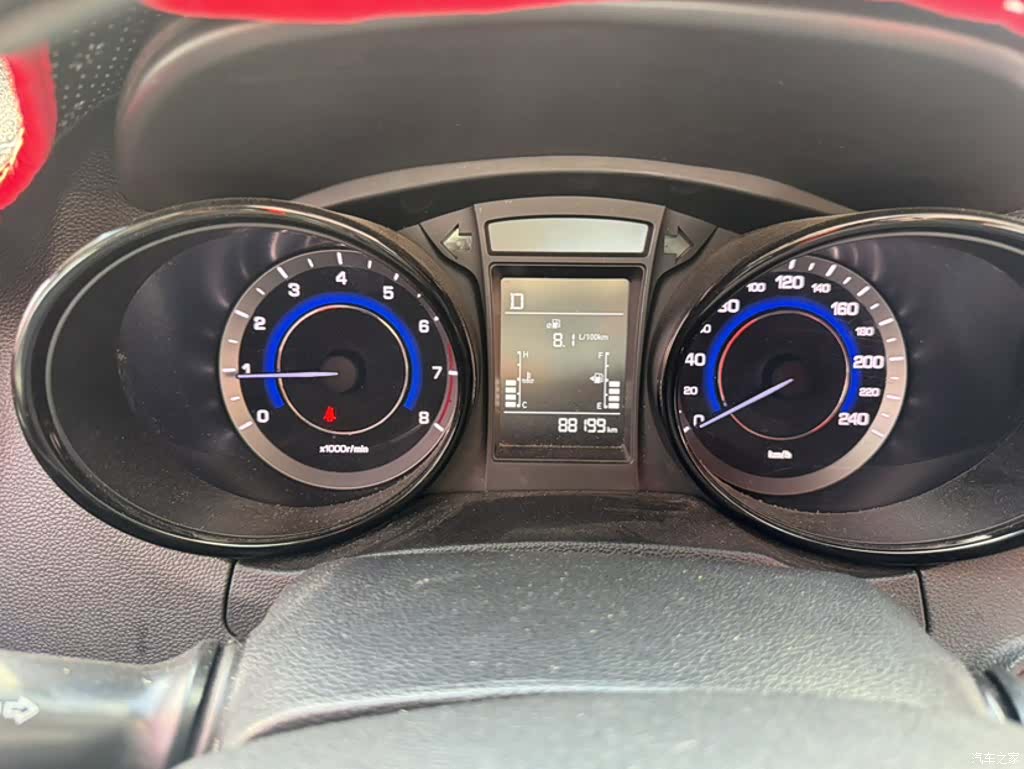 Changan CS15, 2018 9