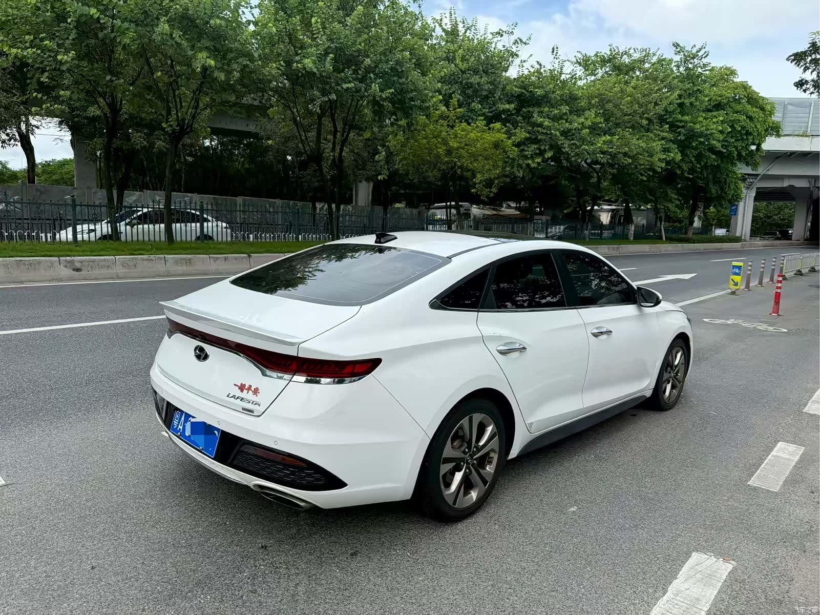 Hyundai Lafesta, 2019 3