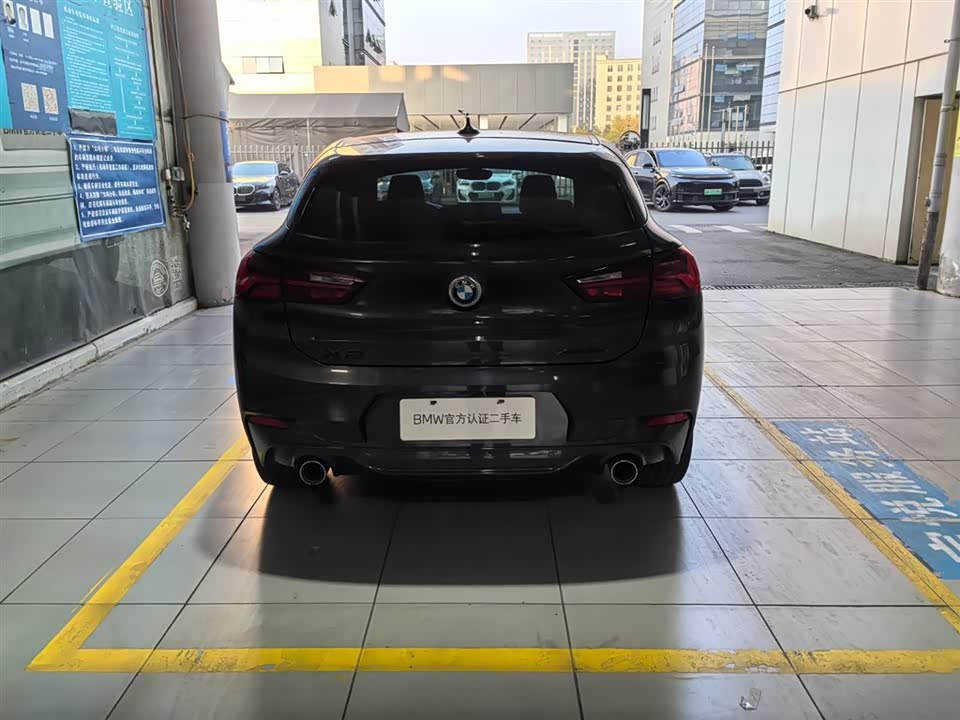 BMW X2