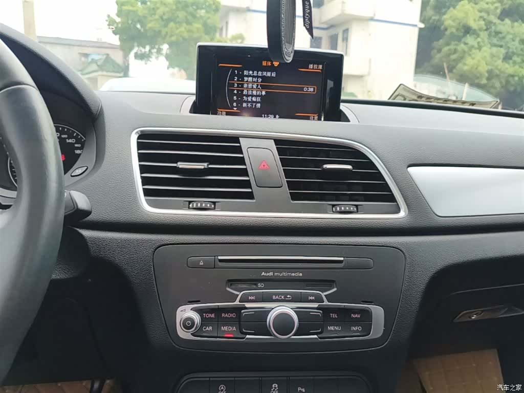 Audi Q3, 2019 13