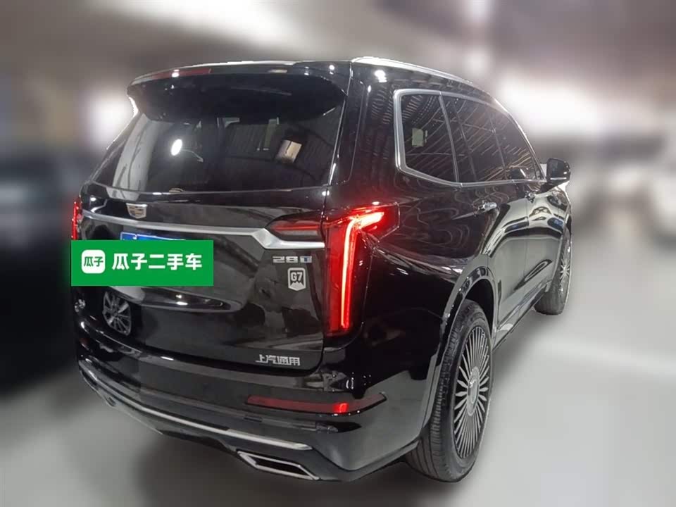 Cadillac XT6