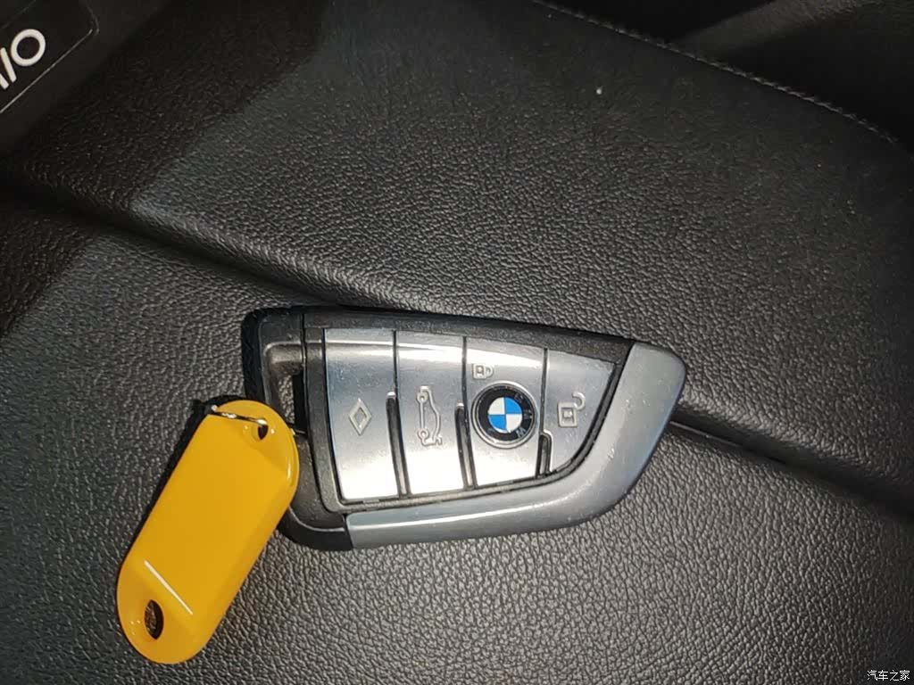 BMW 5 Series, 2018 9