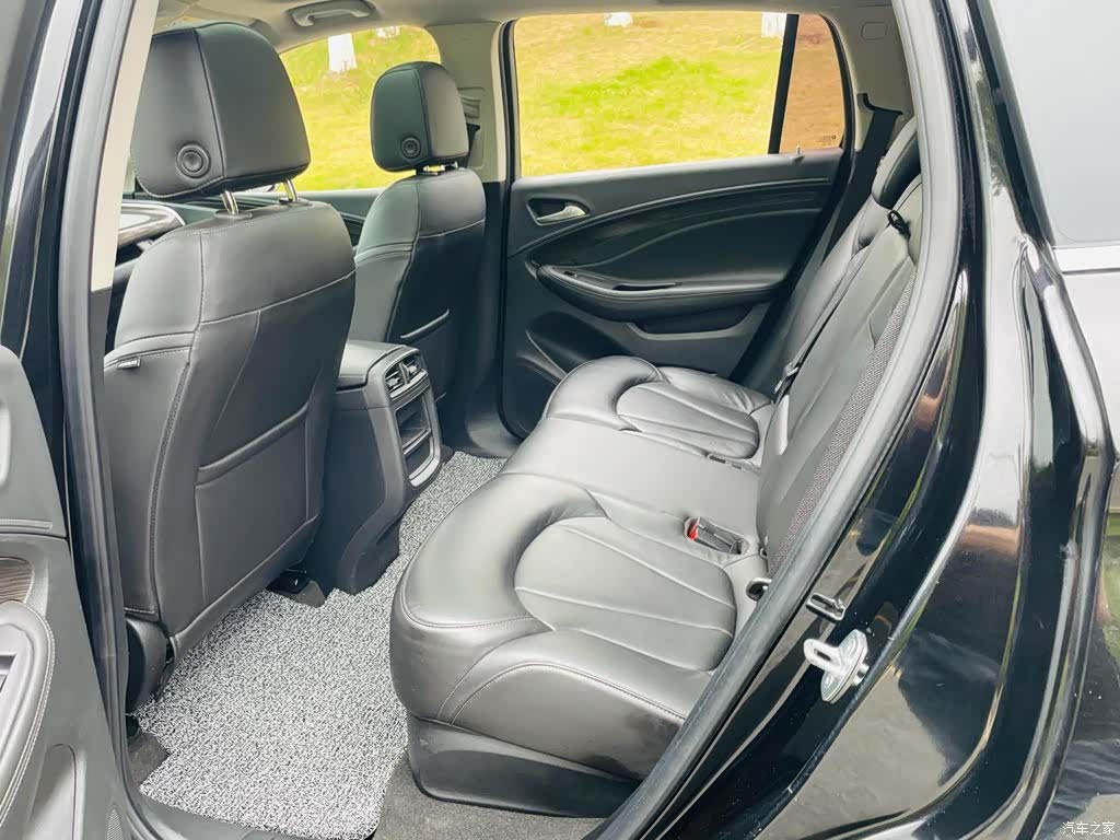 Buick Envision Plus, 2019 9