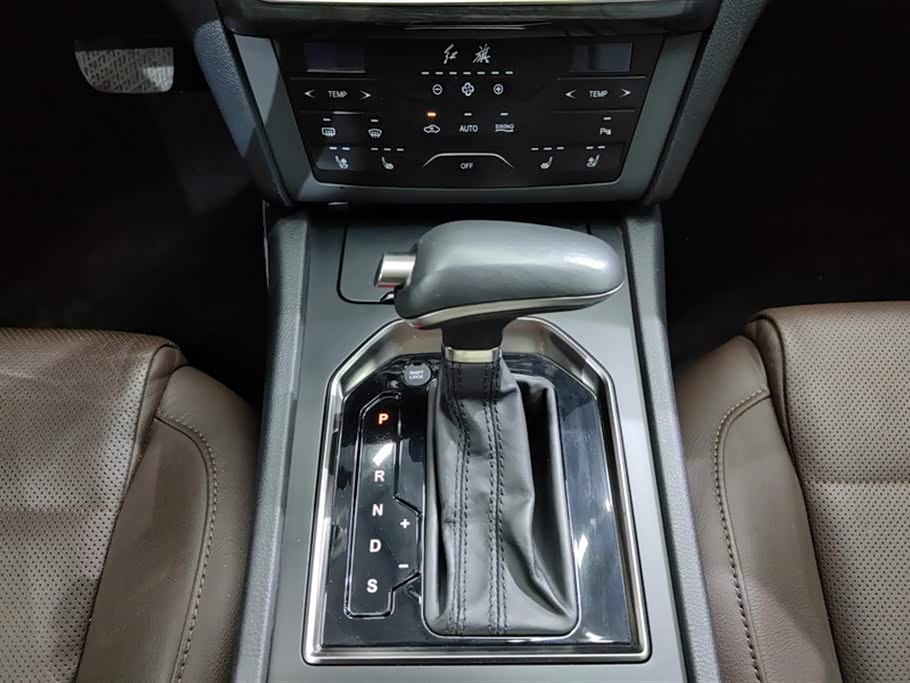 Hongqi H7
