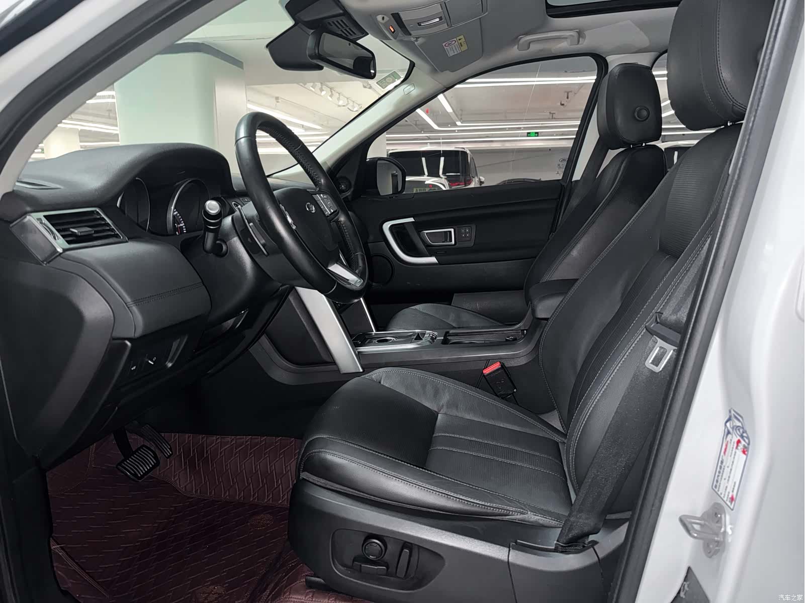 Land Rover Discovery, 2016 4