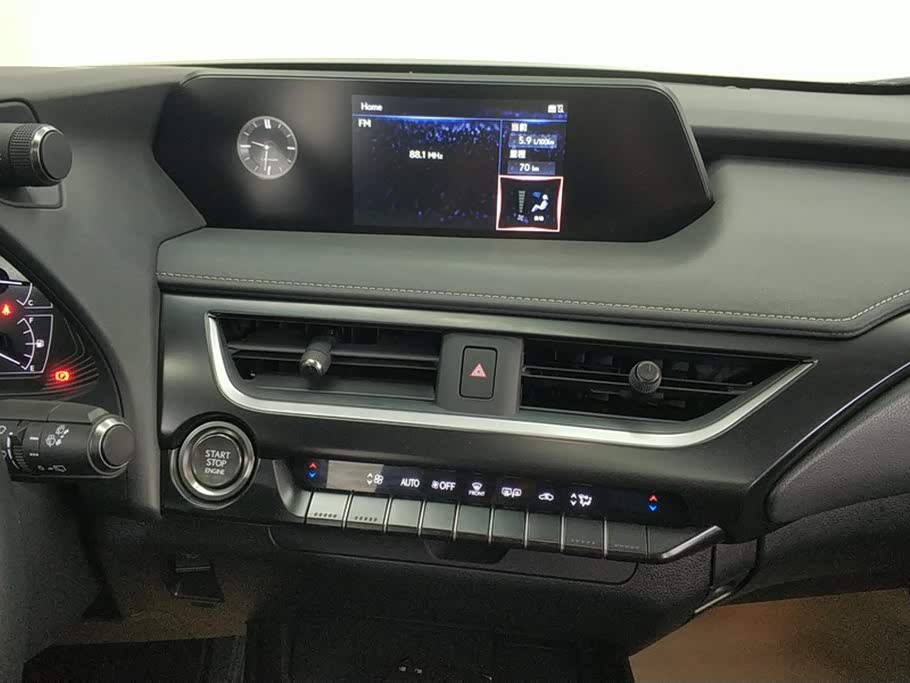 Lexus UX Lexus UX