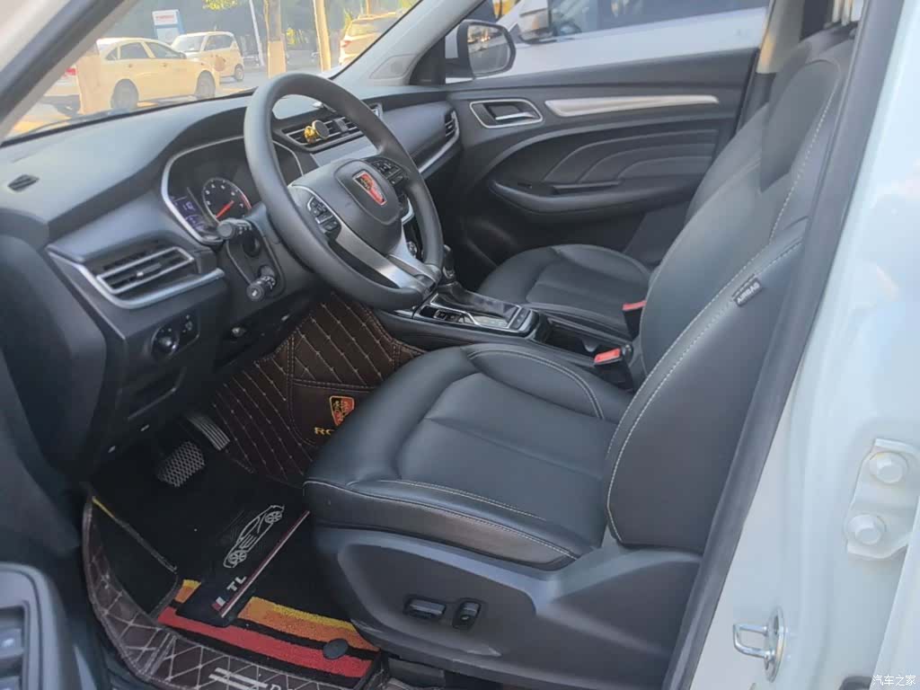 Roewe RX3, 2019 15