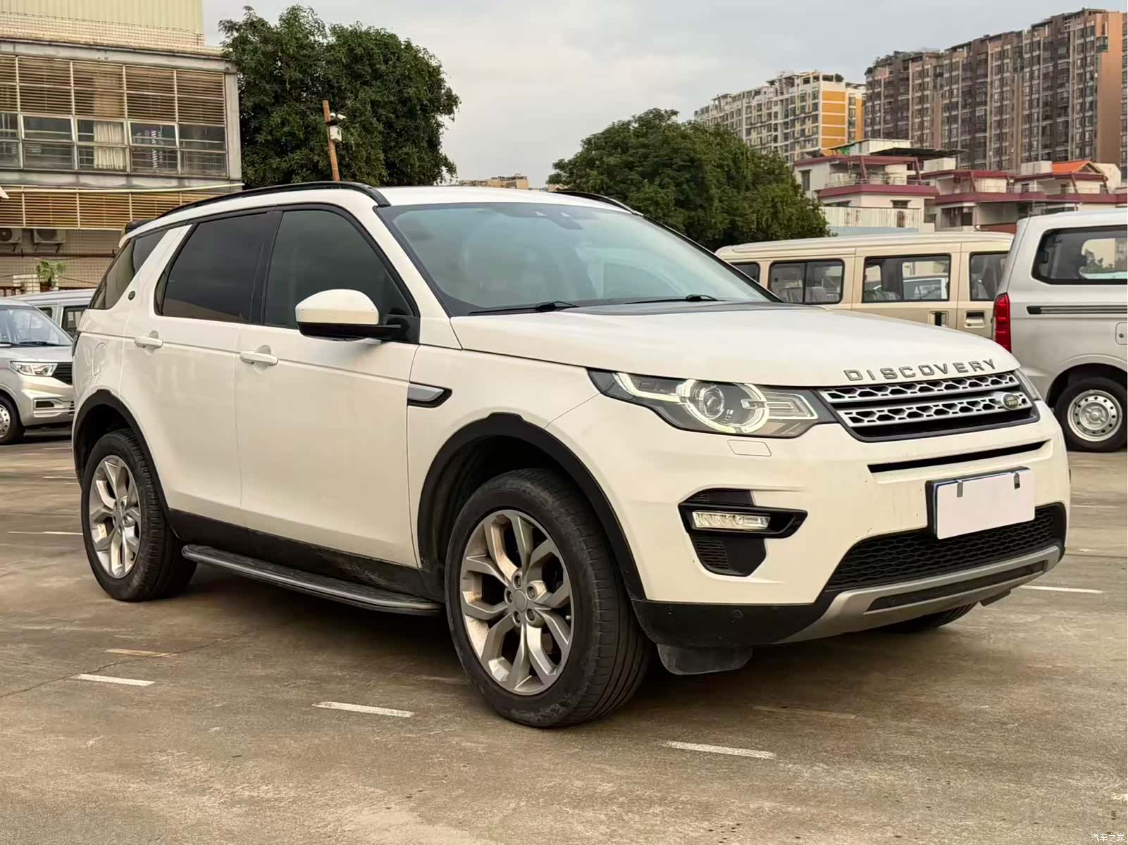Land Rover Discovery, 2017 3