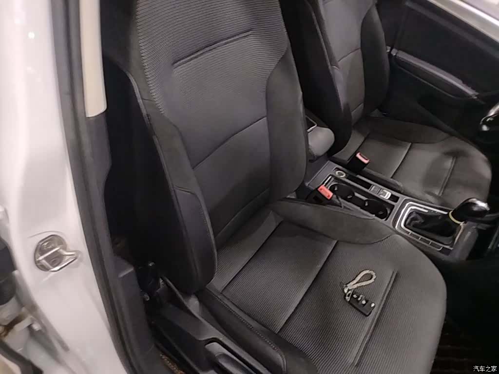 Volkswagen Golf, 2018 25