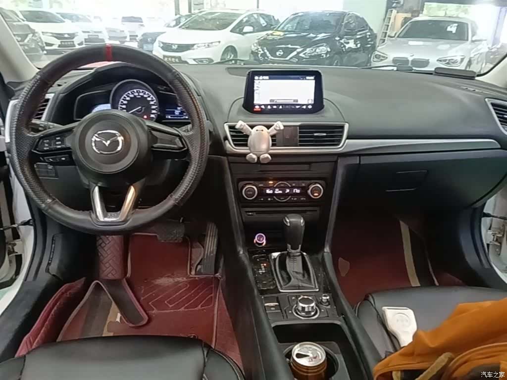 Mazda Mazda3, 2018 10