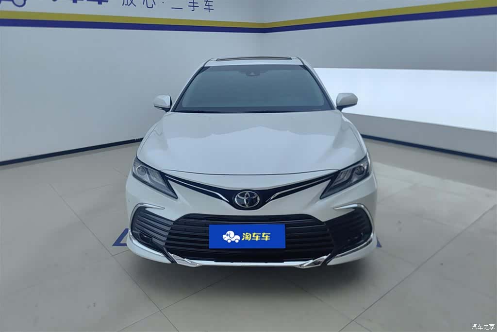 Toyota Camry, 2024 2