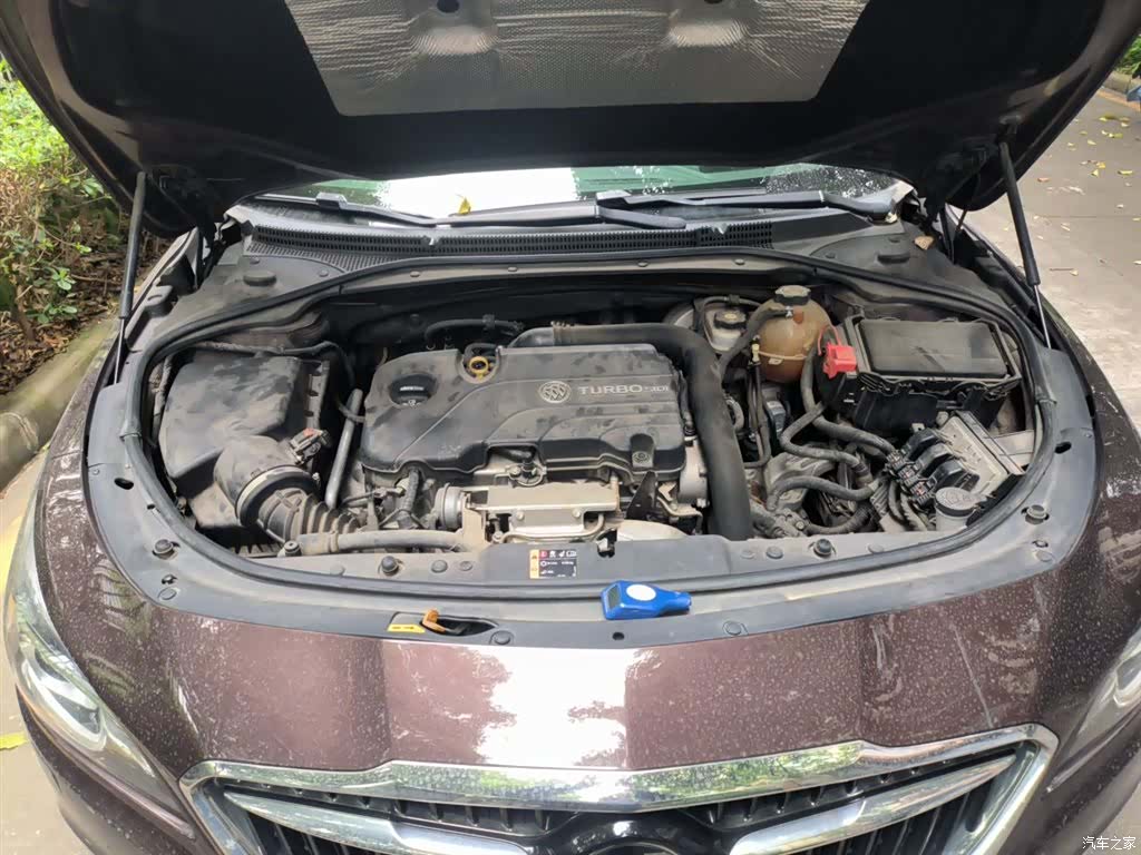 Buick LaCrosse, 2017 11