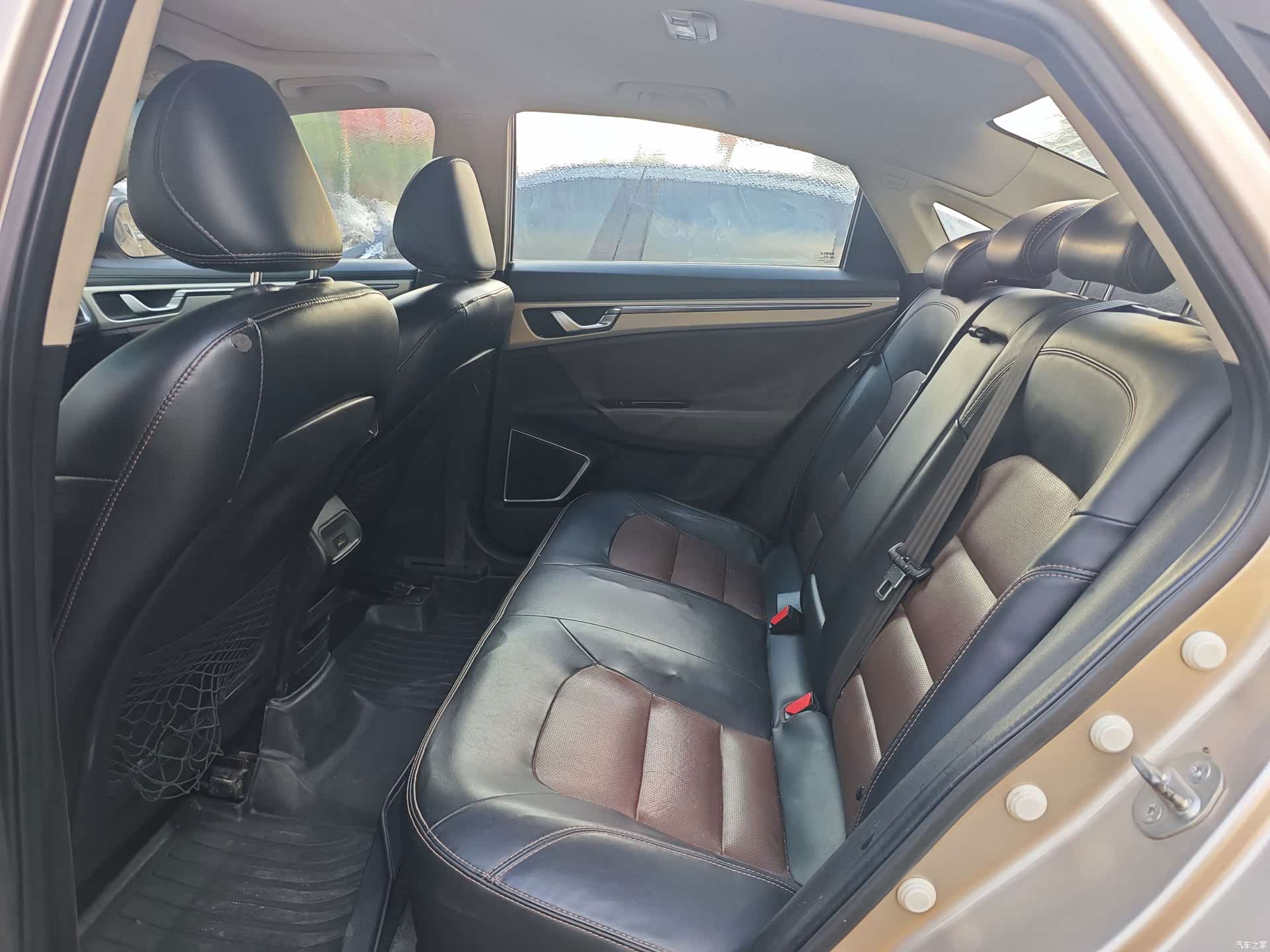 Geely Emgrand, 2017 12