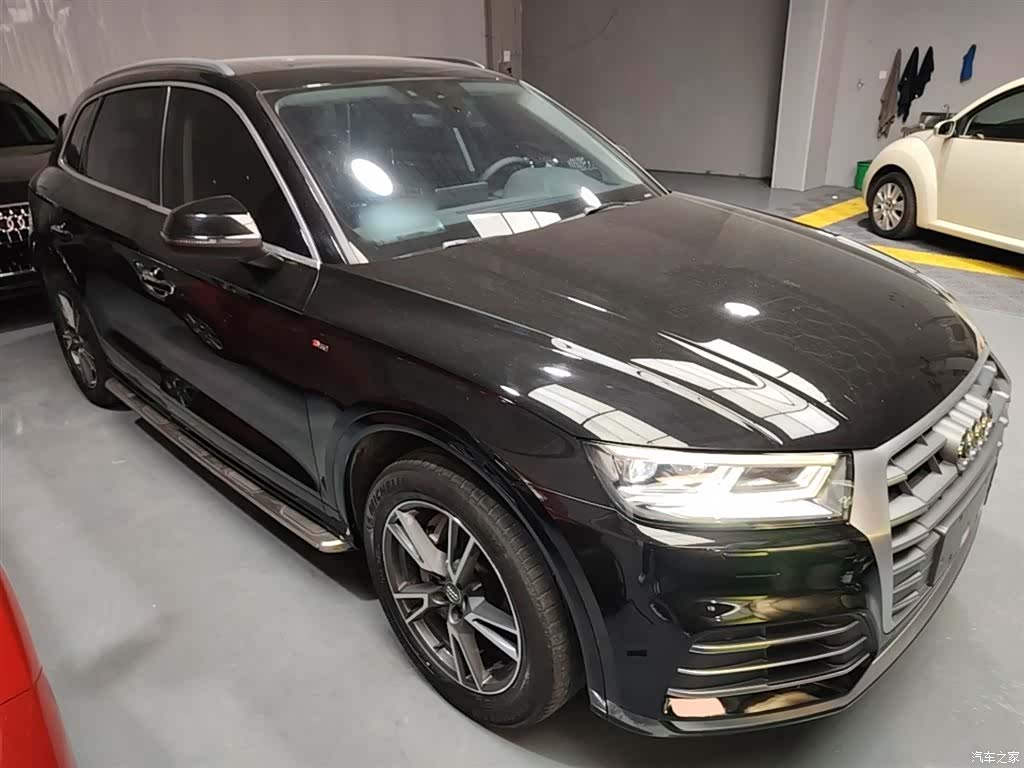 Audi Q5L, 2021 4