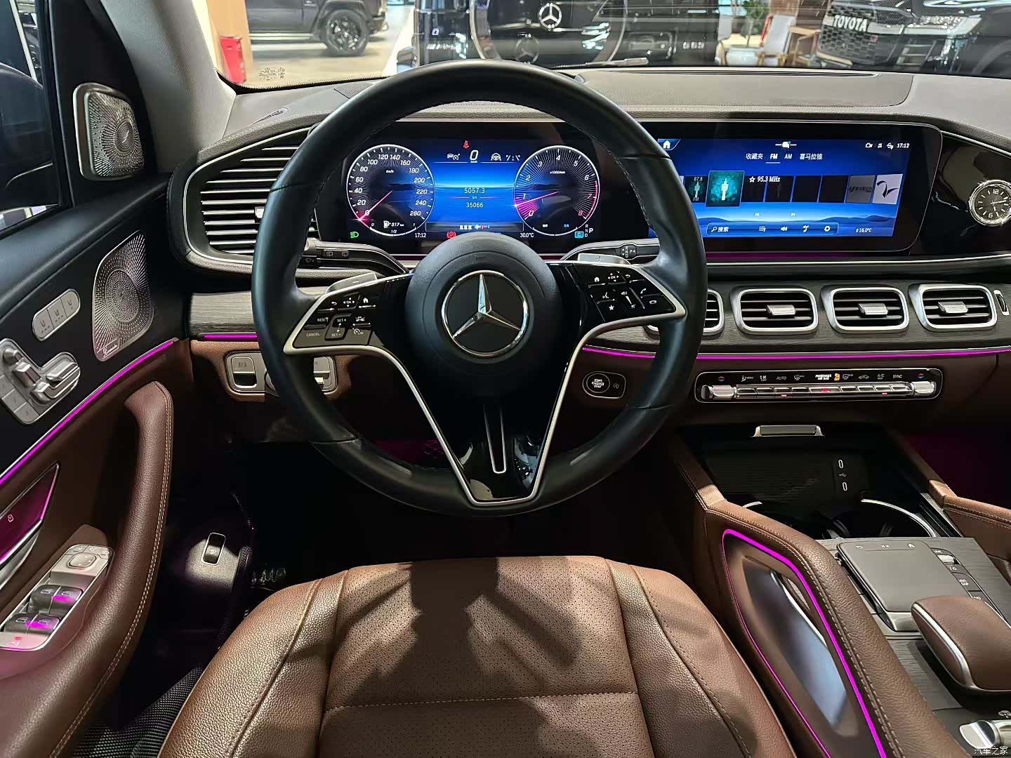 Mercedes-Benz GLE, 2024 8