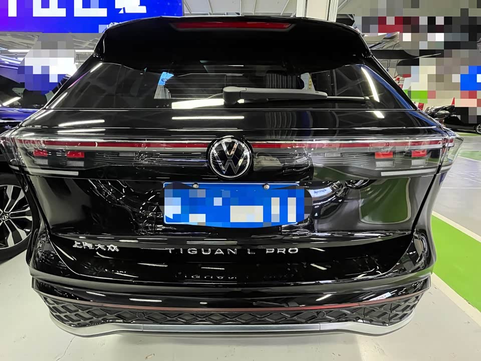 Volkswagen Tiguan L