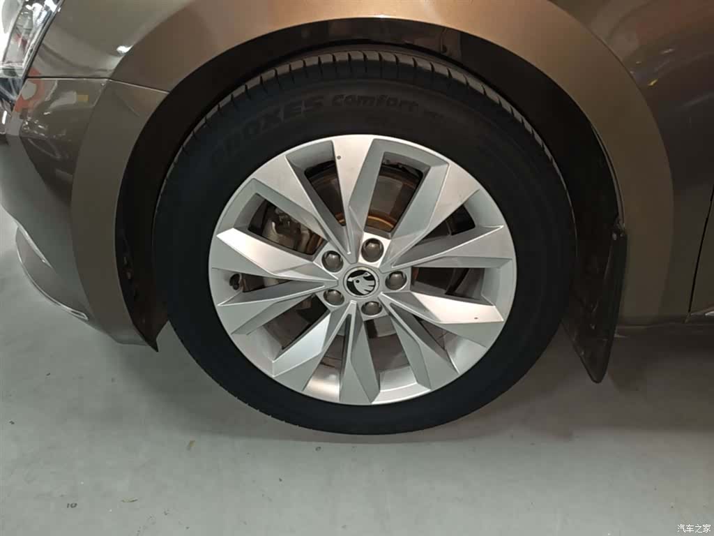 Skoda Superb, 2016 23