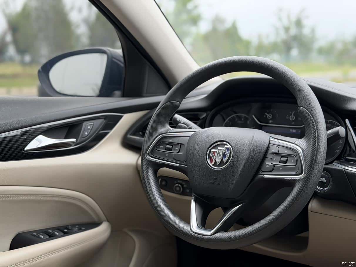 Buick Regal, 2022 11