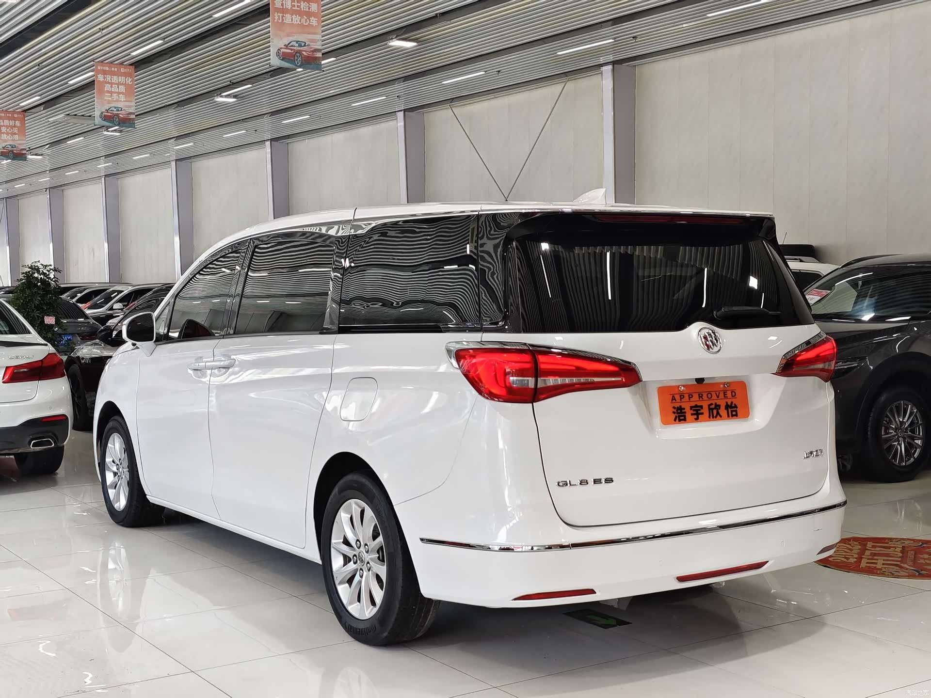 Buick GL8, 2019 4