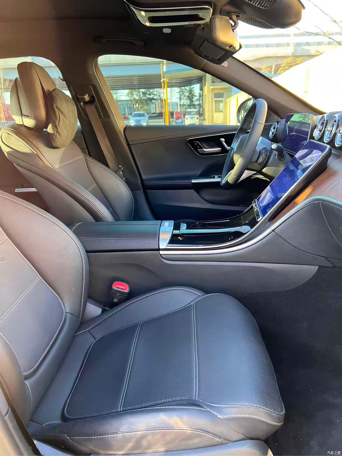 Mercedes-Benz C-Class, 2023 все фото