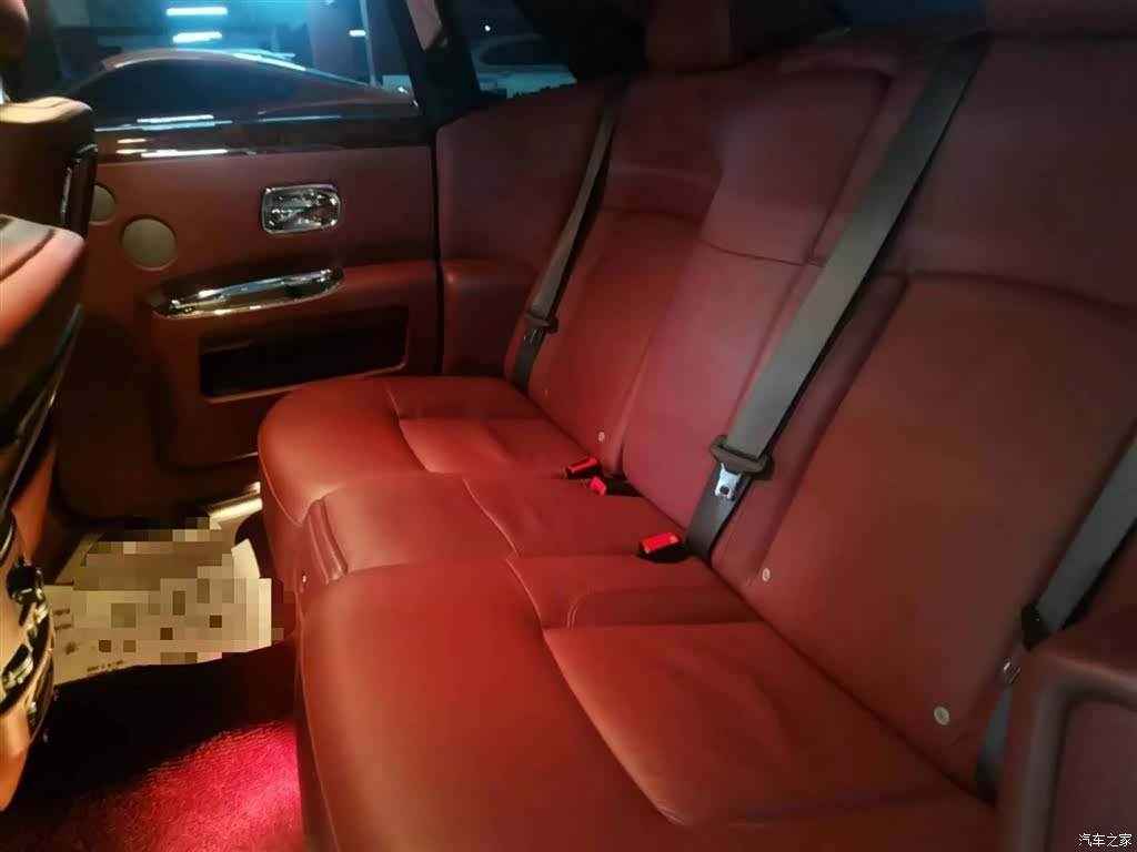 Rolls-Royce Ghost, 2012 9
