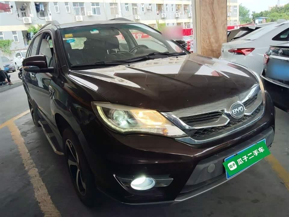 BYD S7