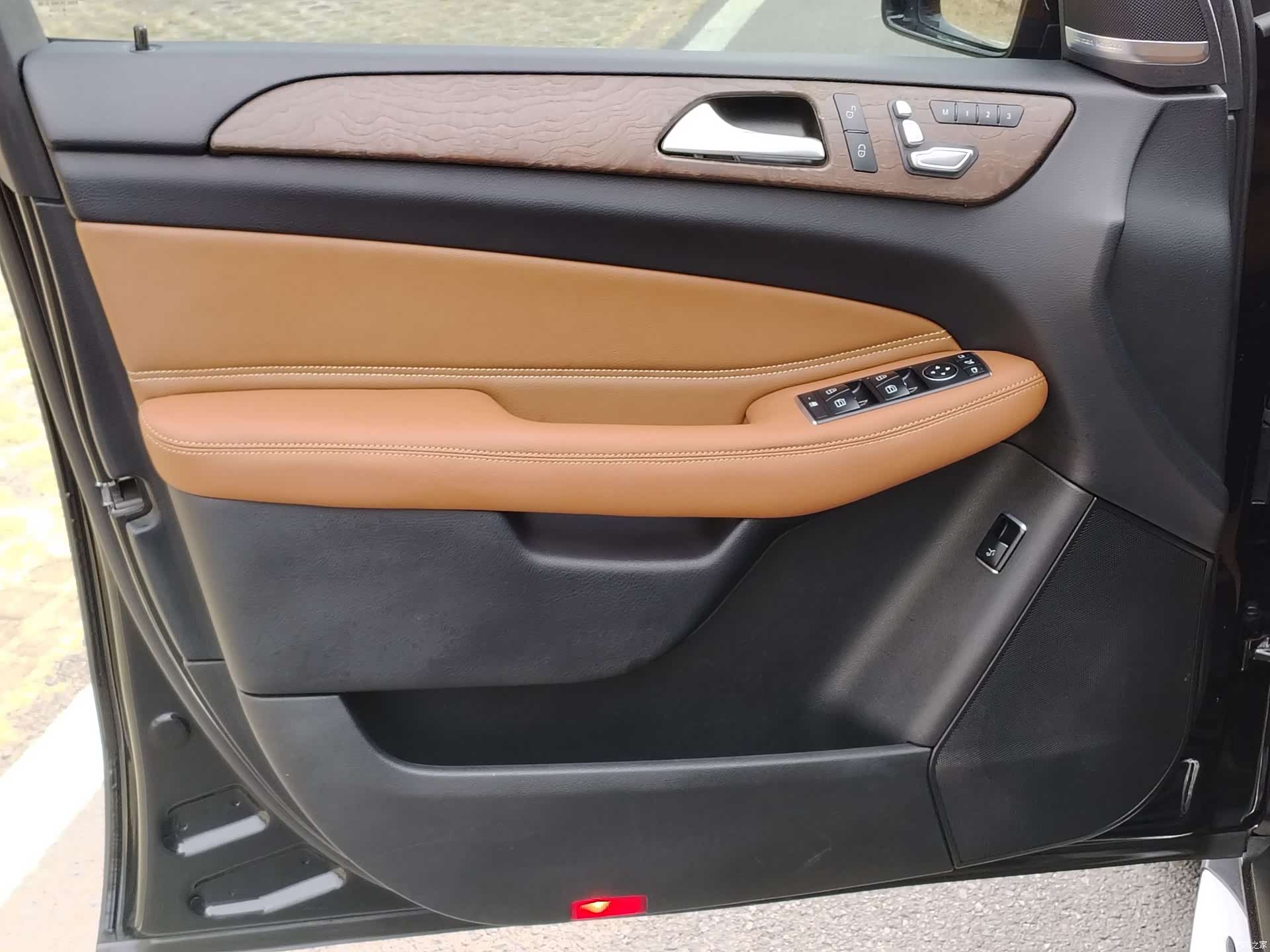 Mercedes-Benz GLE, 2017 11