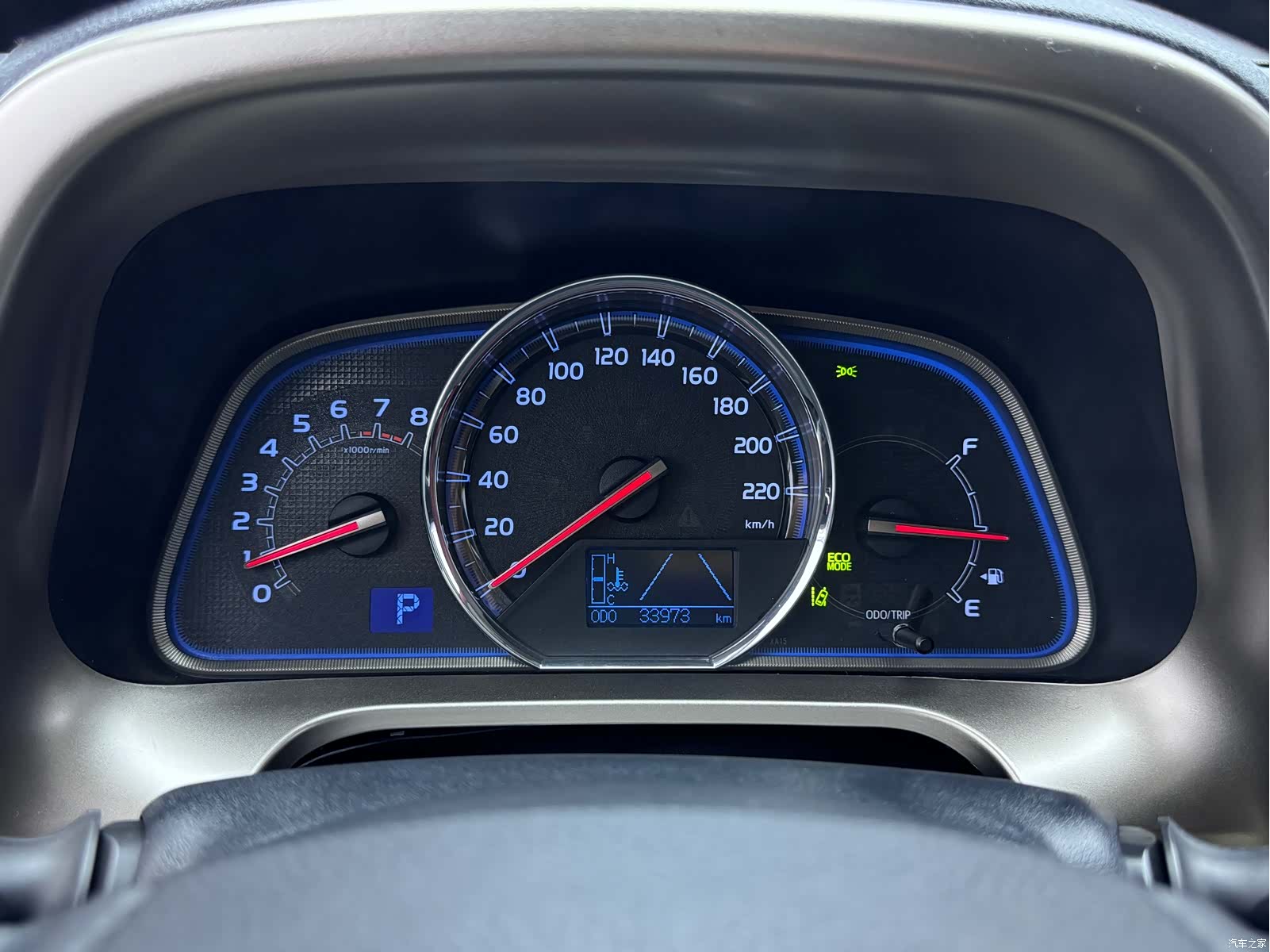 Toyota RAV4, 2015 15