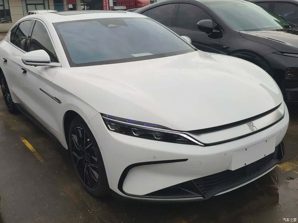 BYD Han, 2023 4