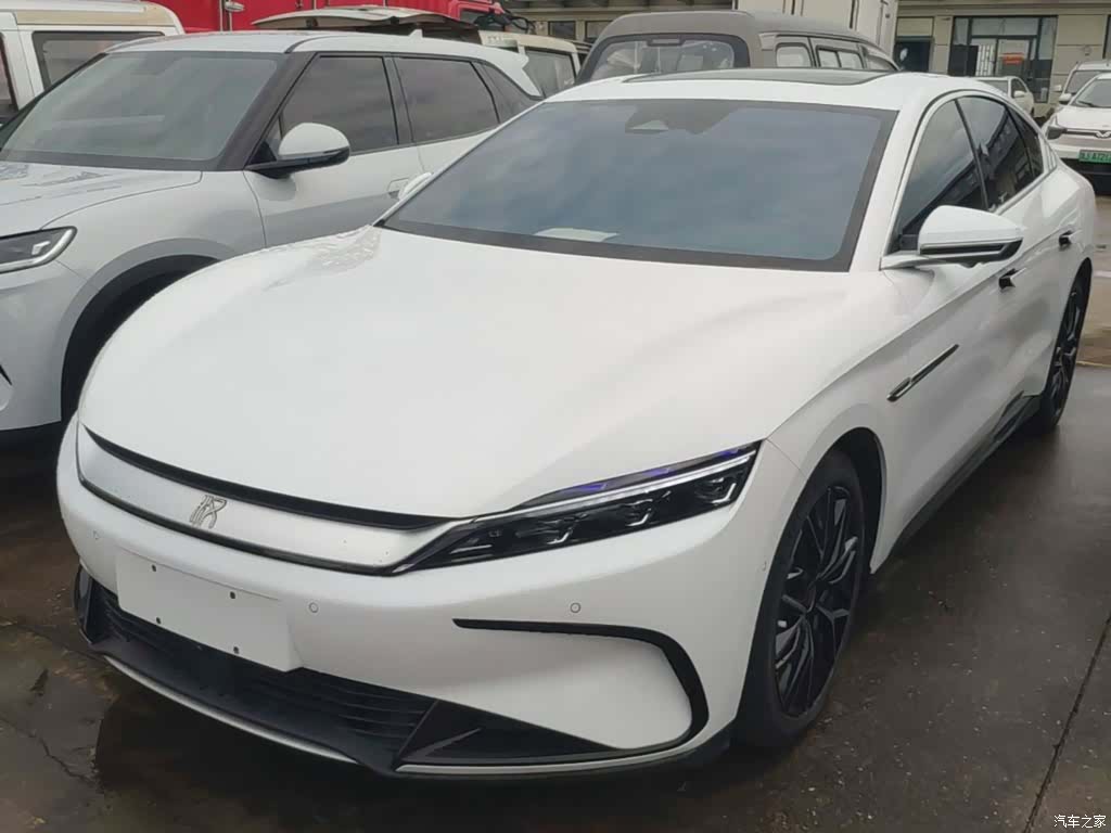 BYD Han, 2023 1