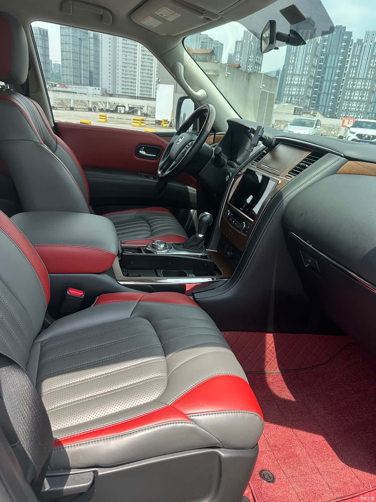 Nissan Patrol, 2020 11