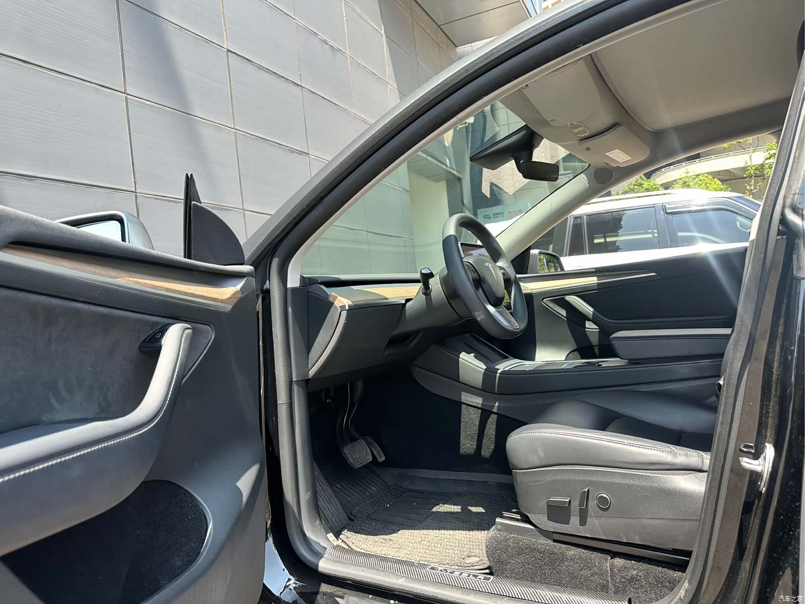 Tesla Model Y, 2021 7