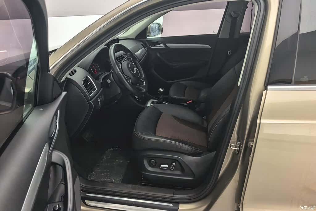 Audi Q3, 2017 9