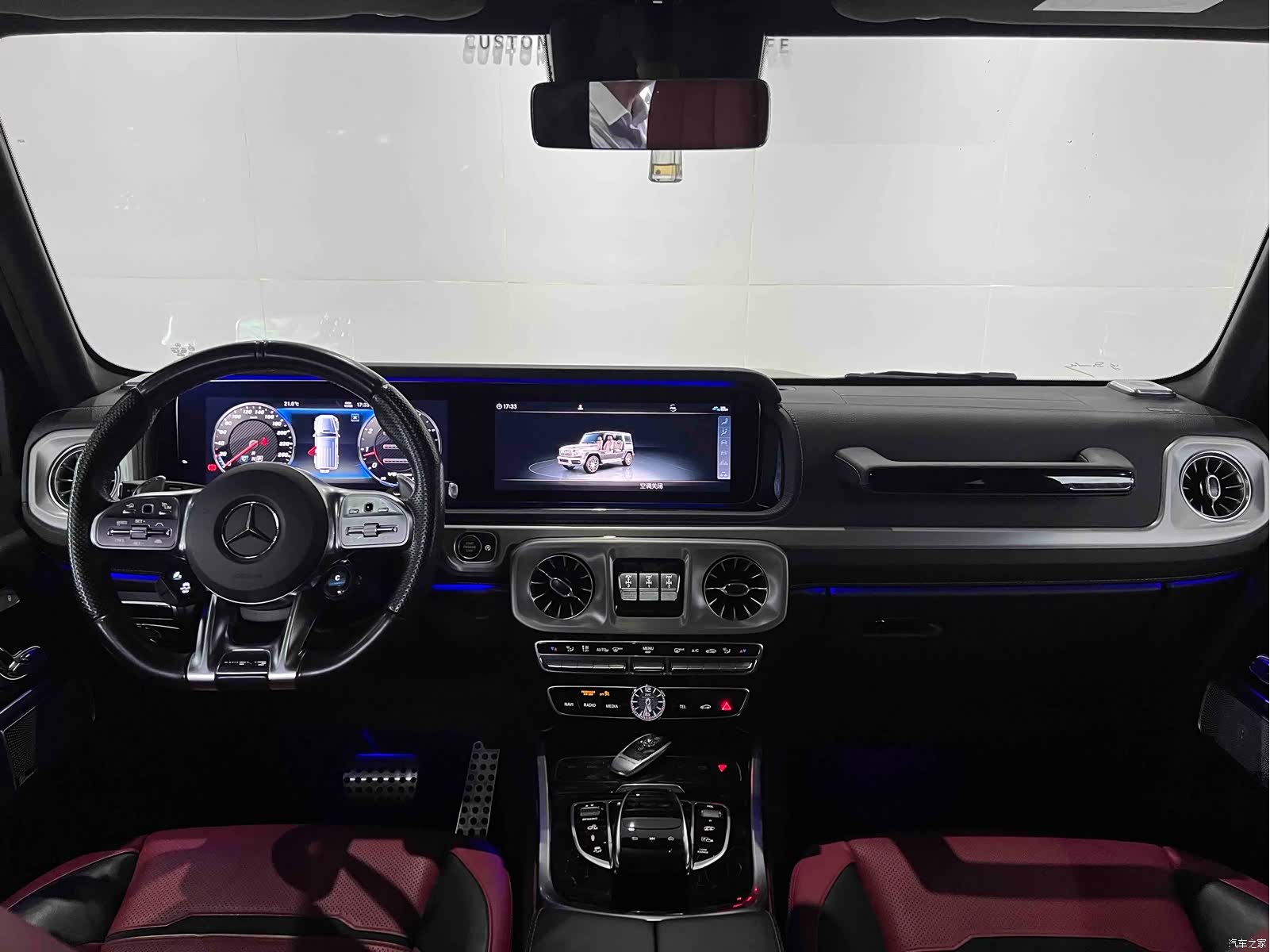 Mercedes-Benz G-Class, 2022 28