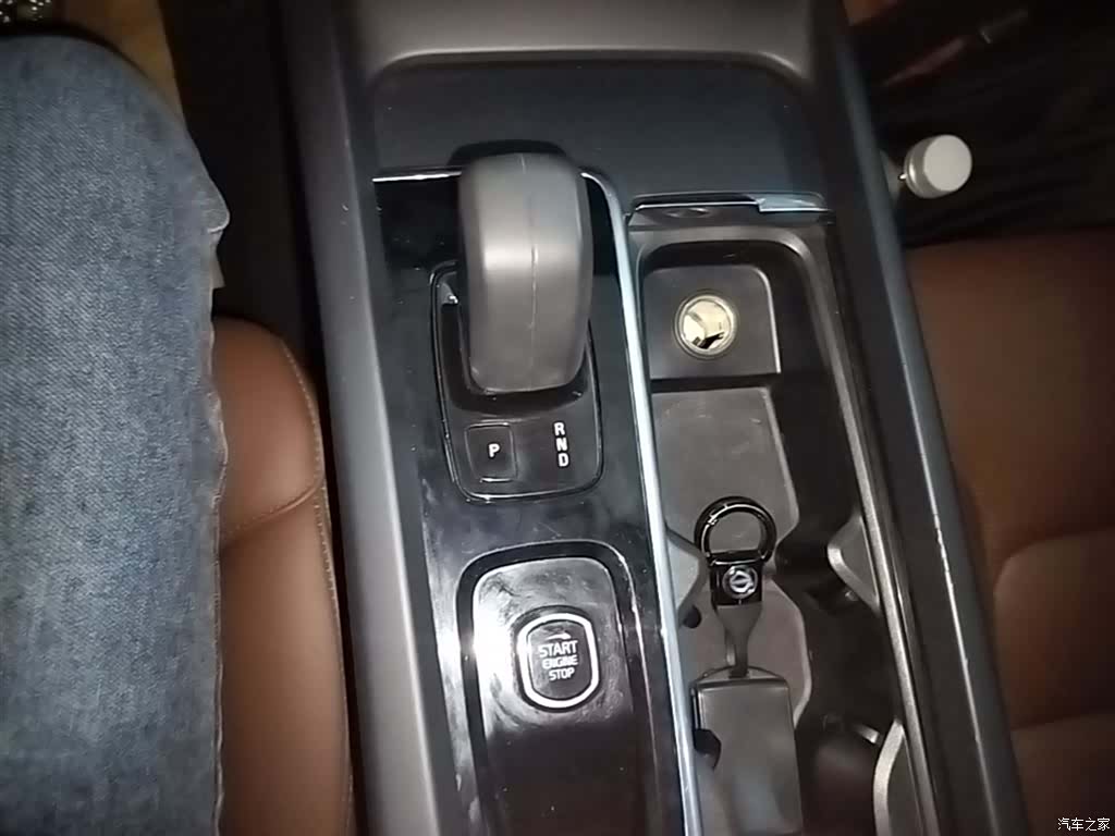 Volvo XC60, 2022 14
