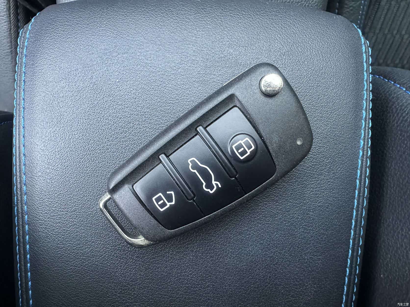 Audi A3, 2017 все фото