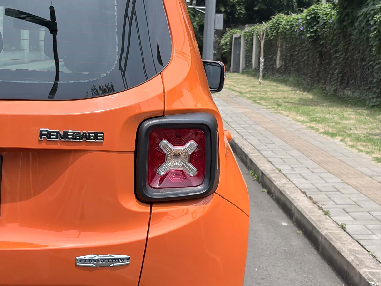 Jeep Renegade, 2016 9