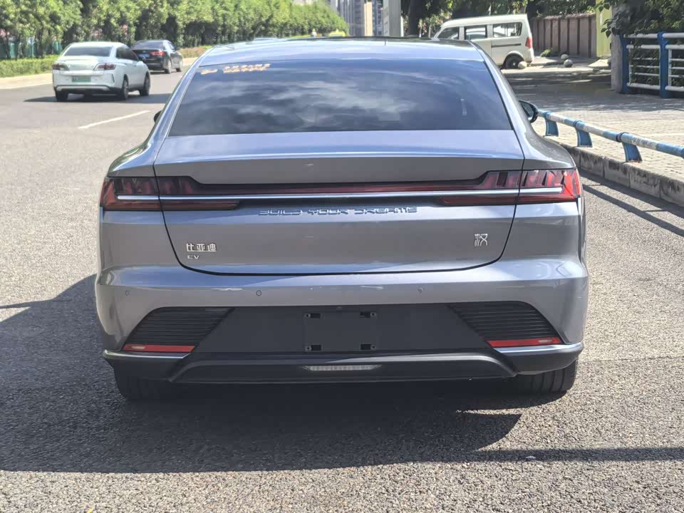 BYD Han