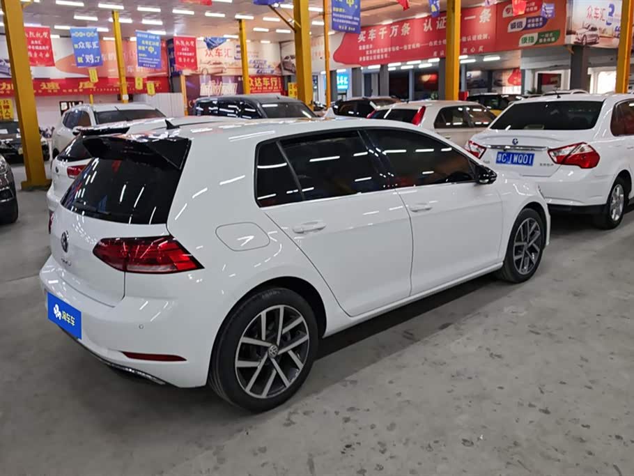 Volkswagen golf