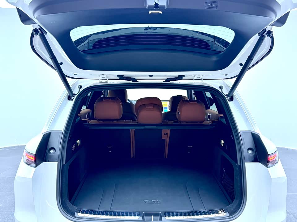 Li Auto Ideal L7