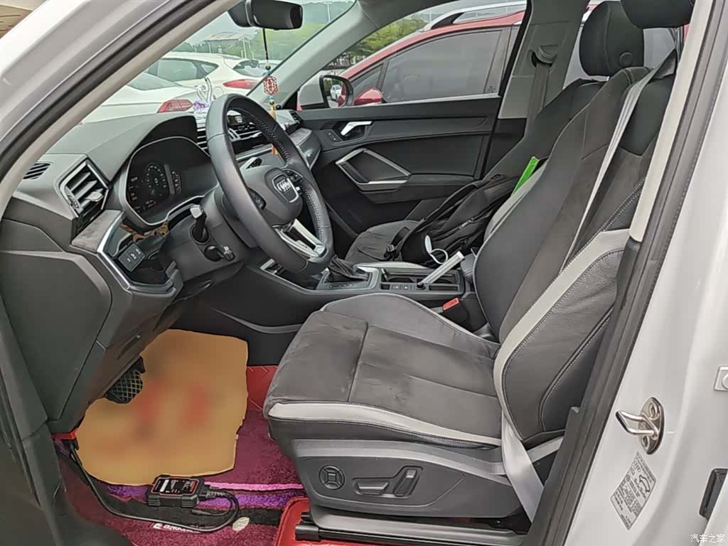 Audi Q3, 2019 15